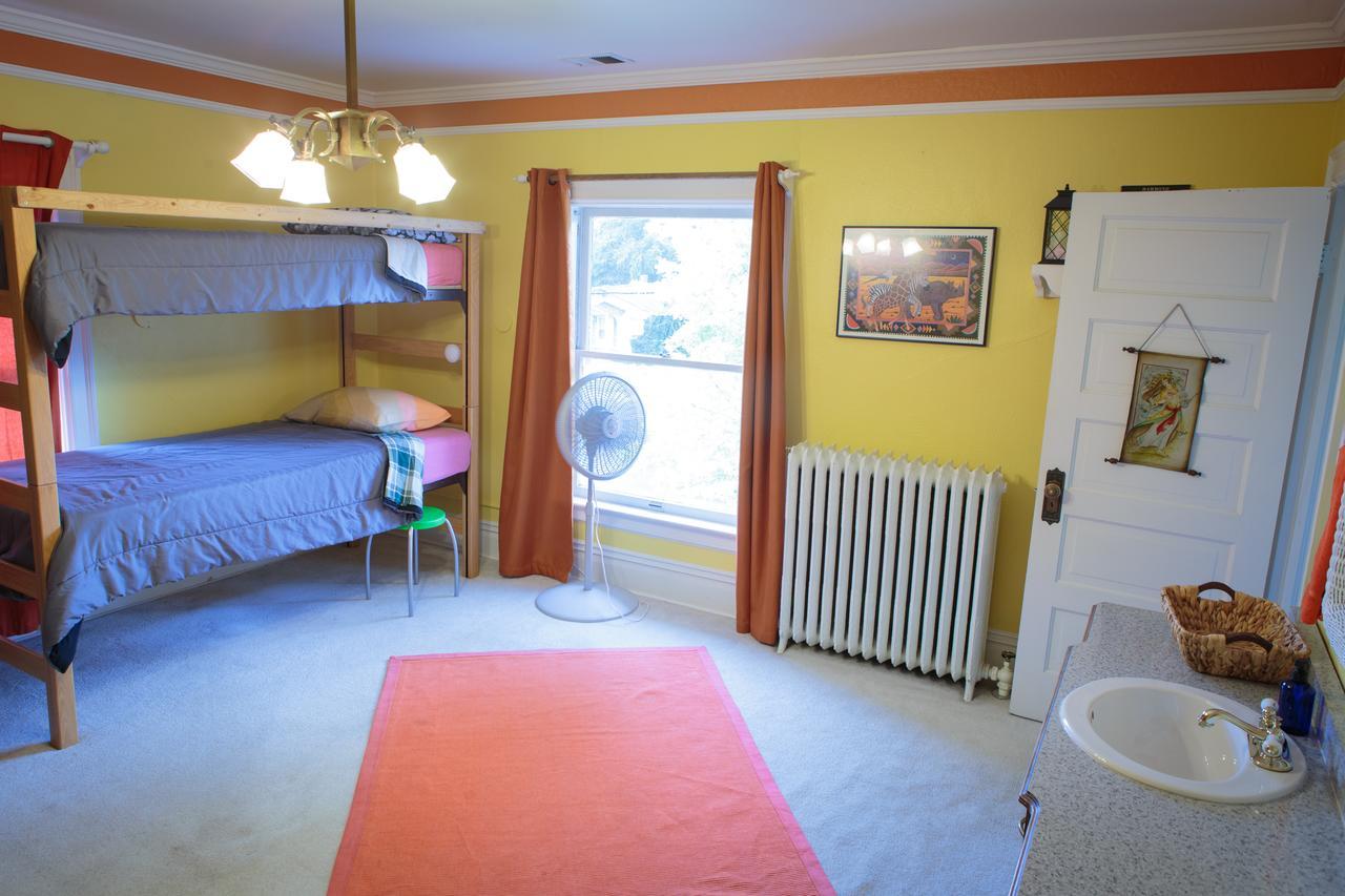 Fernweh Inn & Hostel Fort Collins Eksteriør billede